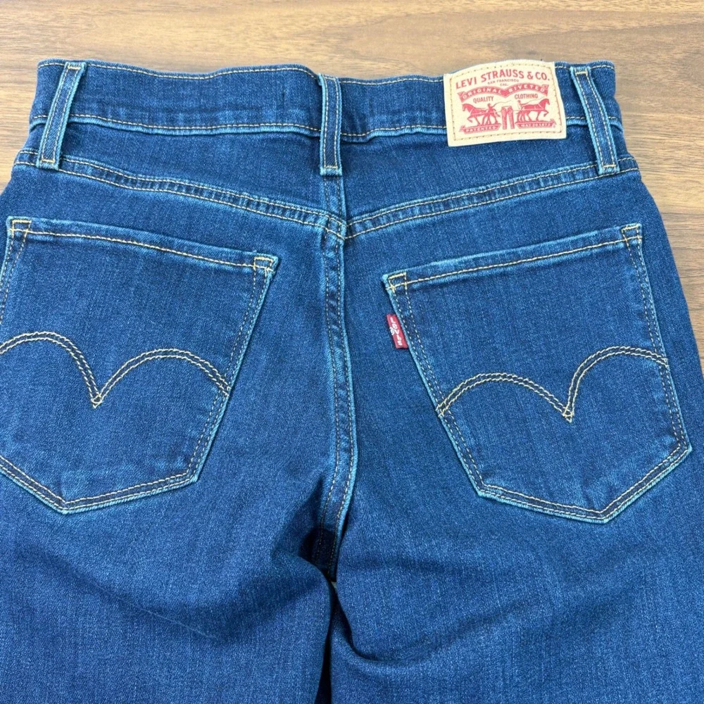 Levis 724 High Rise Straight Jeans 26x27 Dark Wash Raw Hem 18883-0151‎ Womens